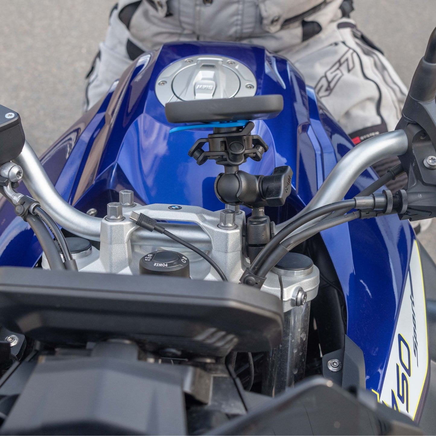 Quad Lock 1" Ball Adaptor Mount (V2) - Howling Moto