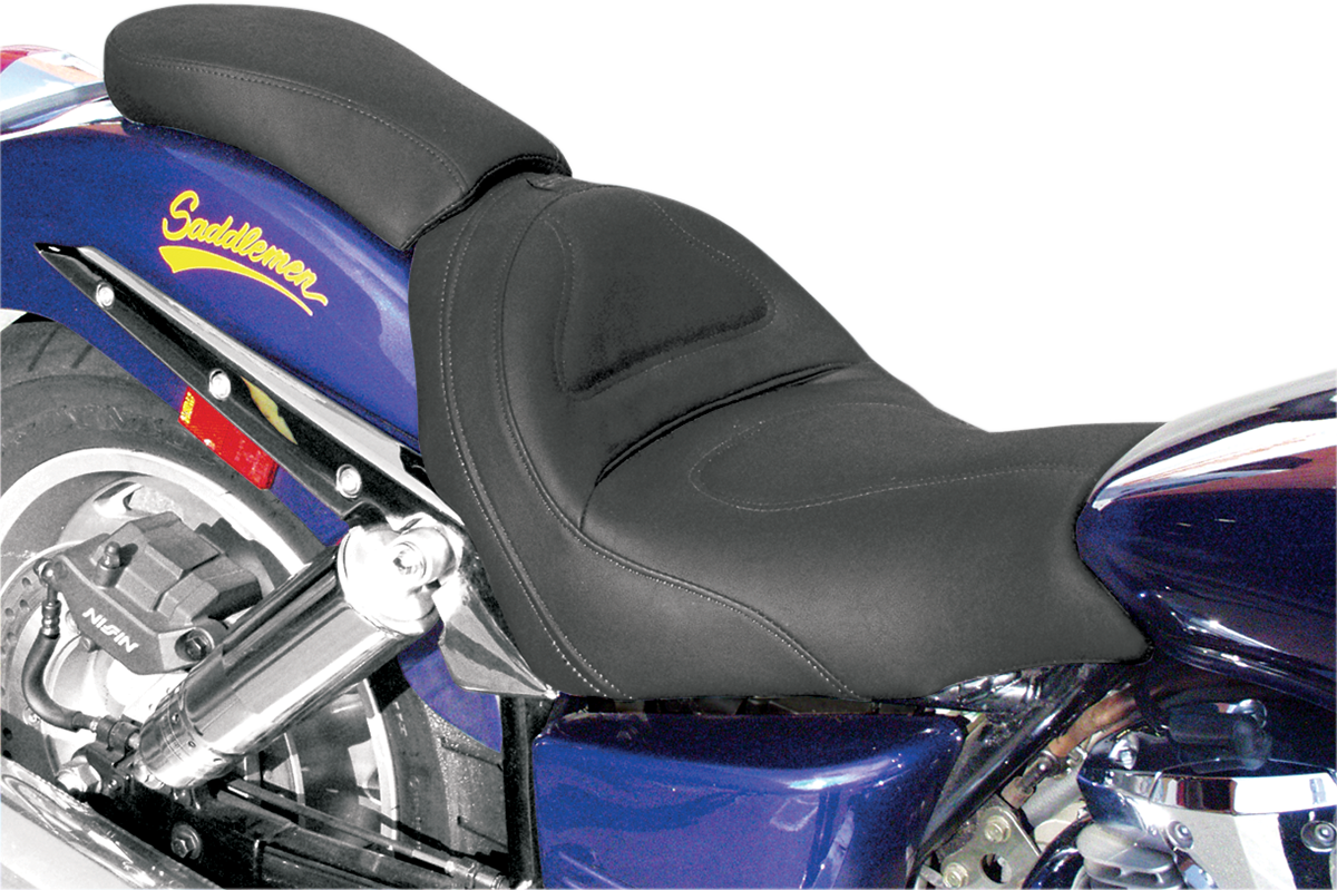 Bill's Exhausts SADDLEMEN Solo Seat for VN900 Custom motorcycle, featuring sleek design and comfortable riding surface.