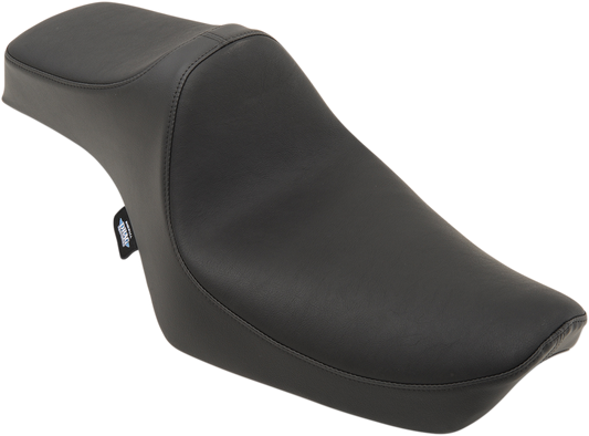 Drag Specialties Predator III seat for XL motorcycles, smooth black motorcycle seat with sleek design and comfortable padding.