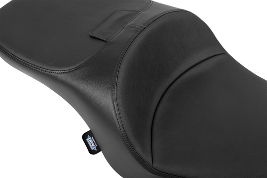 Drag Specialties Seats forward position freedom seat for FLH/FLT 2023-2025, smooth vinyl with ergonomic design.