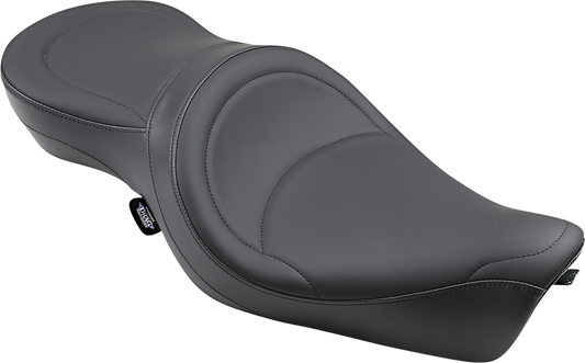 Drag Specialties low-profile touring seat for XL motorcycles, wide fit with mild stitching, designed for comfortable riding.