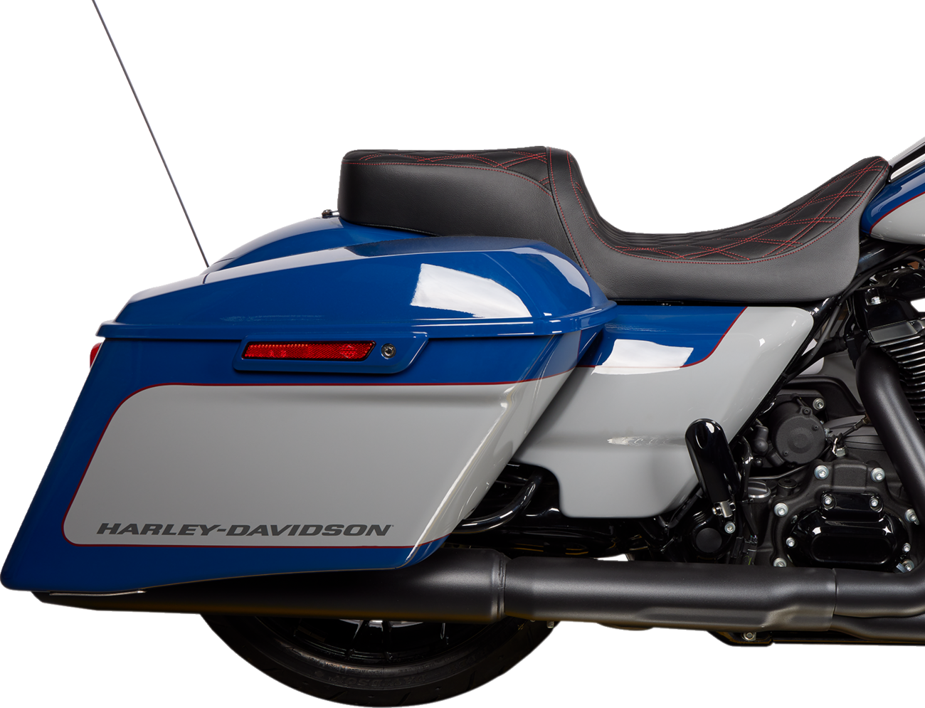 Drag Specialties Predator 2-up seat with vinyl cover and double diamond red stitch for Harley FL 2008-2023, part number 0801-1494.