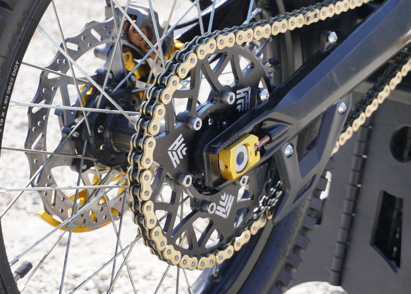 Heavy Hitter 520 Ultra Bee Sprocket - Howling Moto