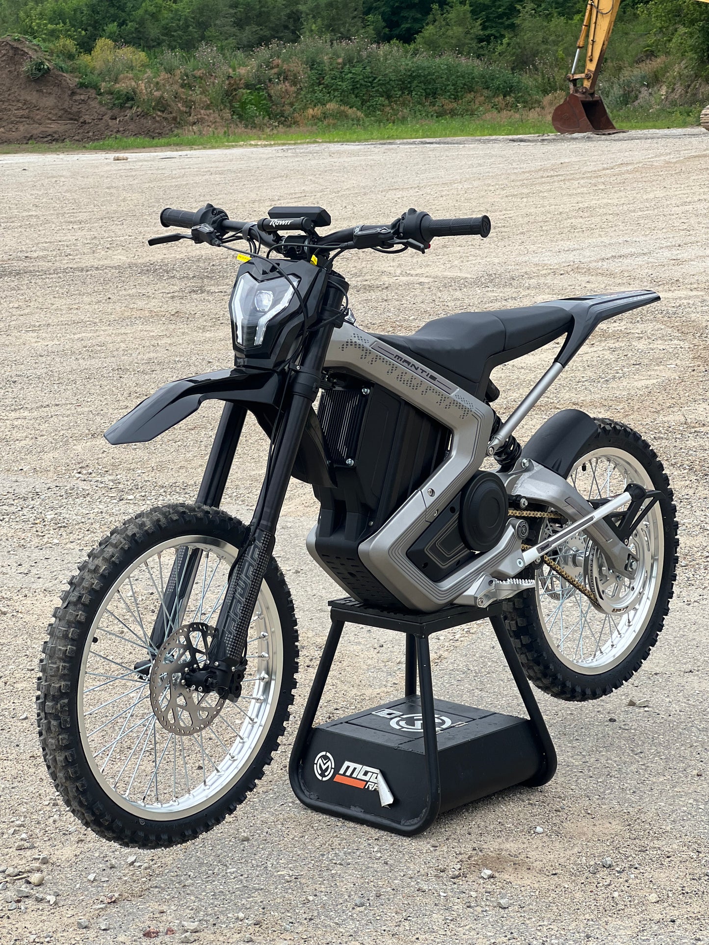 Rawrr Mantis Electric All-Terrain Bike