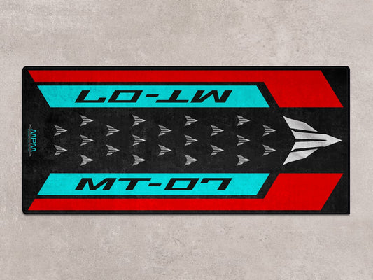 Designed Pit Mat for Yamaha MT-07 Motorcycle - MM7119 - Howling Moto