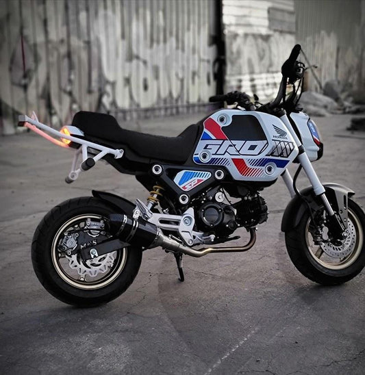 MK Stunts 22+ GROM 12 BAR - Howling Moto