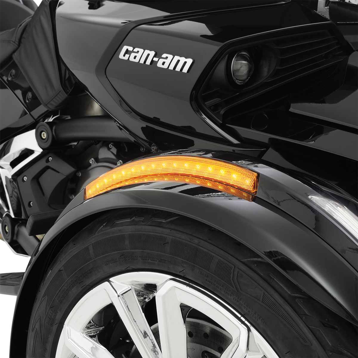 Bill's Exhausts SHOW CHROME LED front fender light in amber for engine with sleek, compact design and chrome finish.