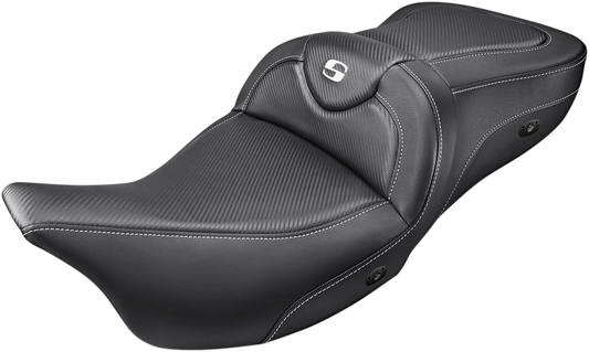 SADDLEMEN heated Roadsofa seat by Bill's Exhausts in carbon fiber, motorcycle seat without backrest for '08-'23 FL models