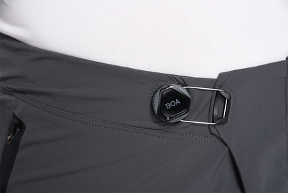 100% Celium Shorts - Charcoal - US 28 40012-00007 - Howling Moto