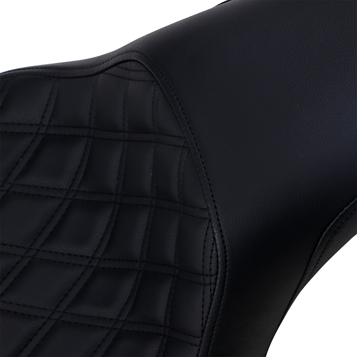 Black Saddlemens Profiler motorcycle seat with front lattice and rear smooth design, featuring a sleek, ergonomic shape.