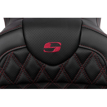 Bill's Exhausts SADDLEMEN Roadsofa™ motorcycle seat with backrest in wine berry stitch for FL models 2008-2023.