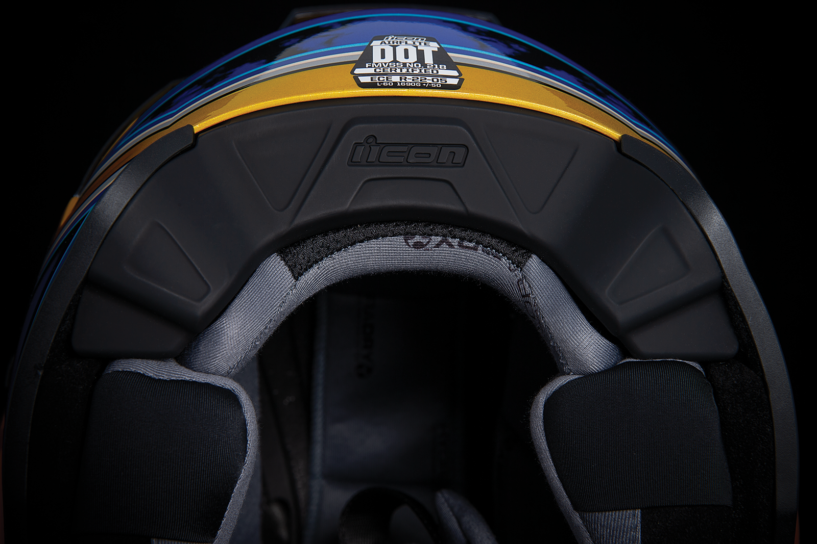 Blue ICON Airflite™ helmet in medium size with El Centro design, featuring a full-face helmet with clear visor and aerodynamic shape.