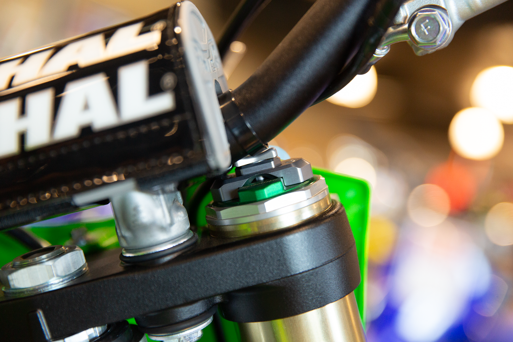 MOTION PRO, Motion Pro Compression Adjuster for Showa 49mm Forks - Short Version Part 11-0122