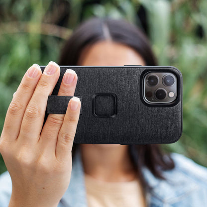 Everyday Loop Case | iPhone 14 | Charcoal - Howling Moto
