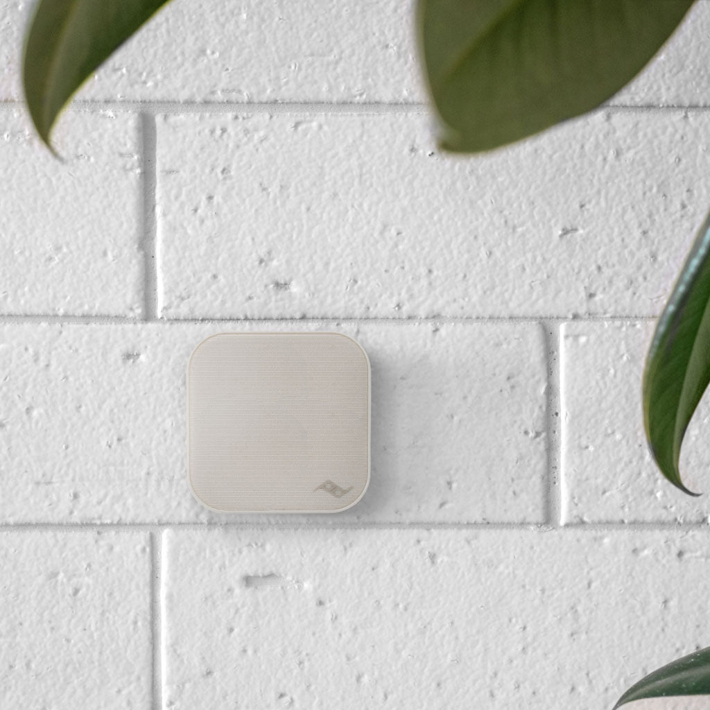 Wall Mount | White - Howling Moto