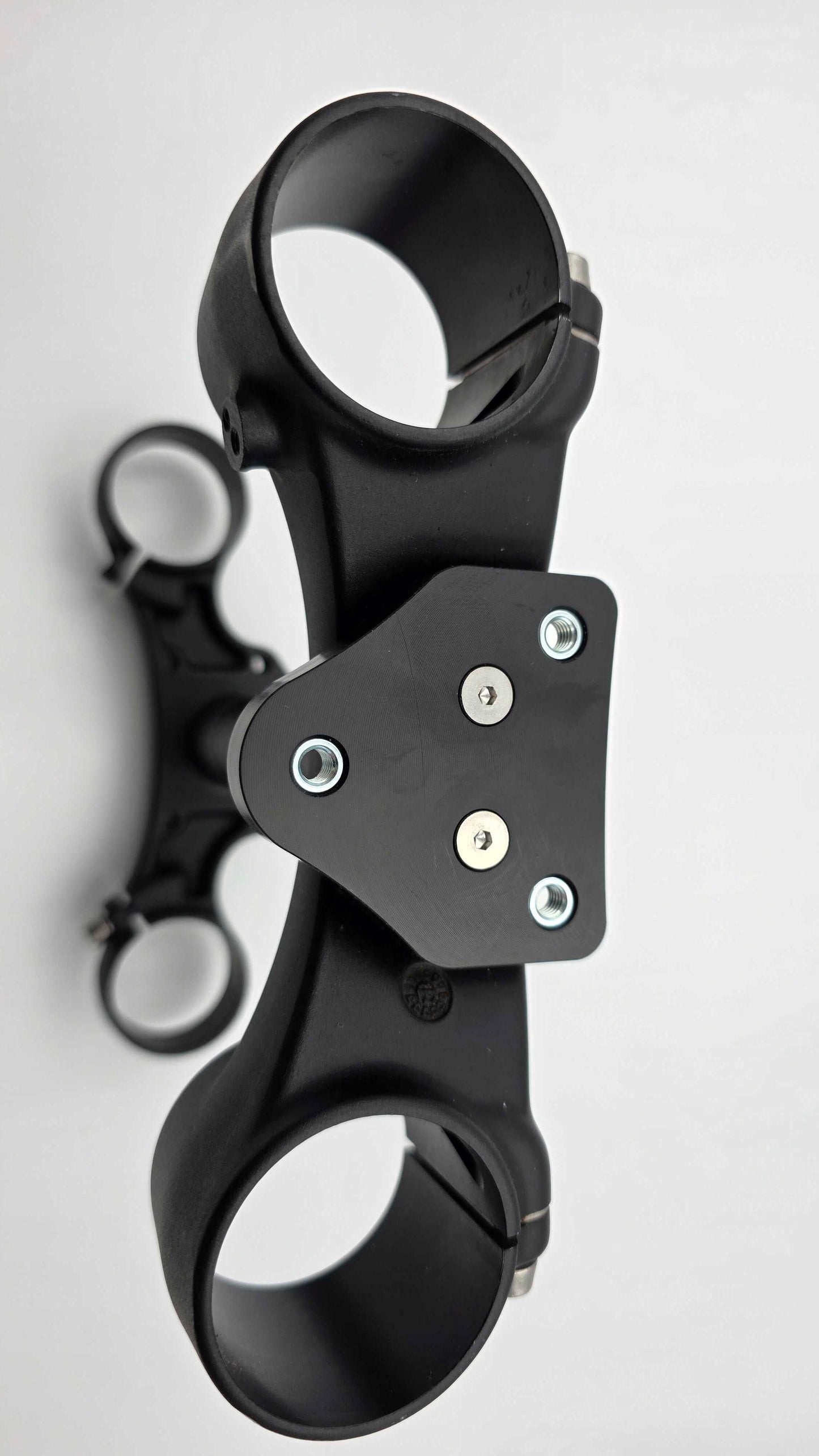 Stem Lock - W9 Fender Adapter Compatible - For forks without a fender mount on lower clamps. (Collective) - Howling Moto
