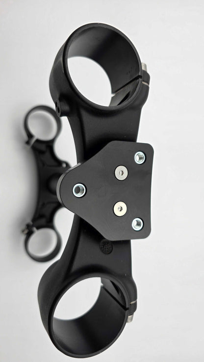Stem Lock - W9 Fender Adapter Compatible - For forks without a fender mount on lower clamps. (Collective) - Howling Moto