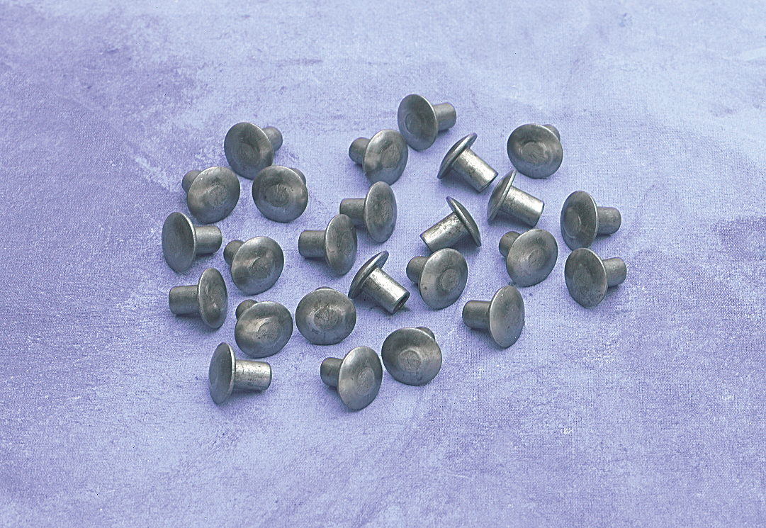 Stainless steel front fender rivets from Drag Specialties, 1/4" x 5/16", 25-pack for motorcycle fender installation.