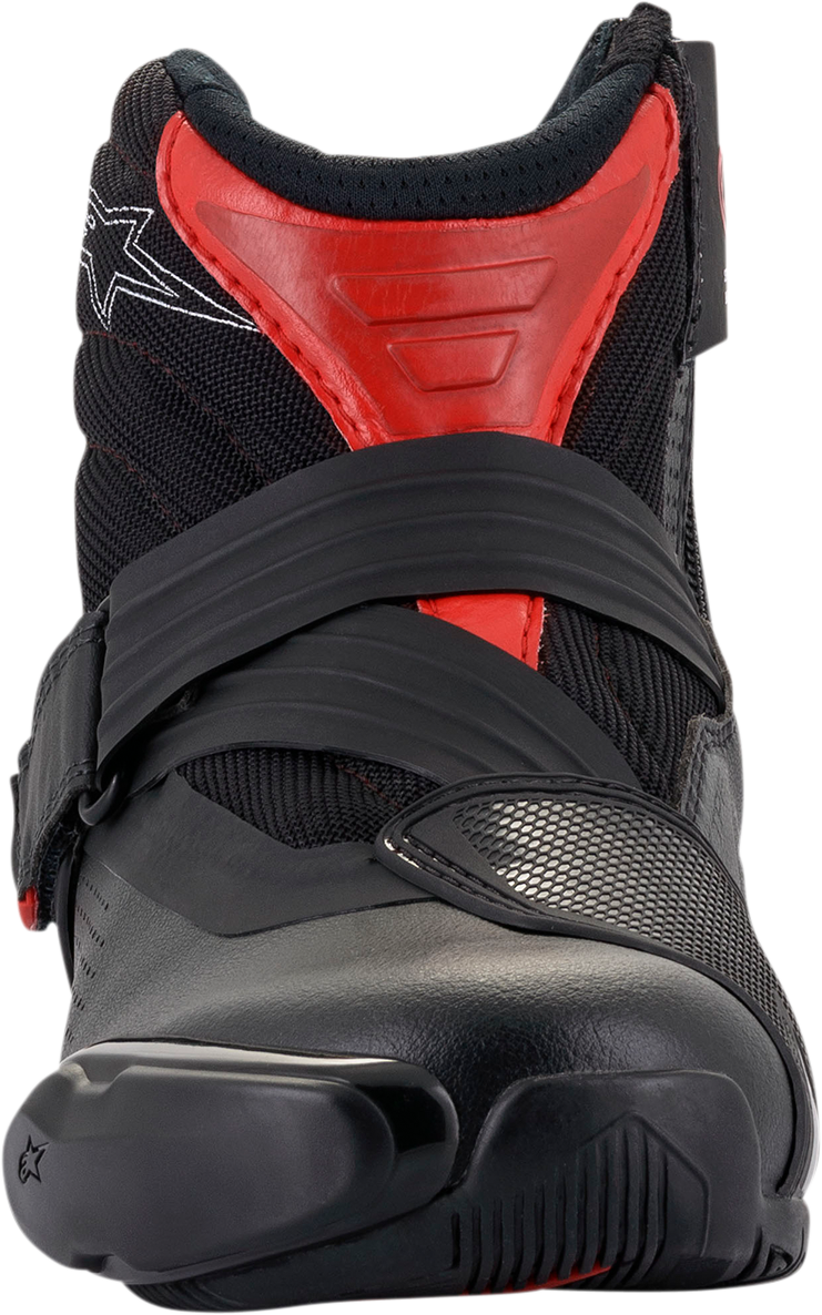Alpinestars SMX1-R V2 motorcycle racing boots in black and red, US size 6, EU 39, featuring protective design and sturdy construction.