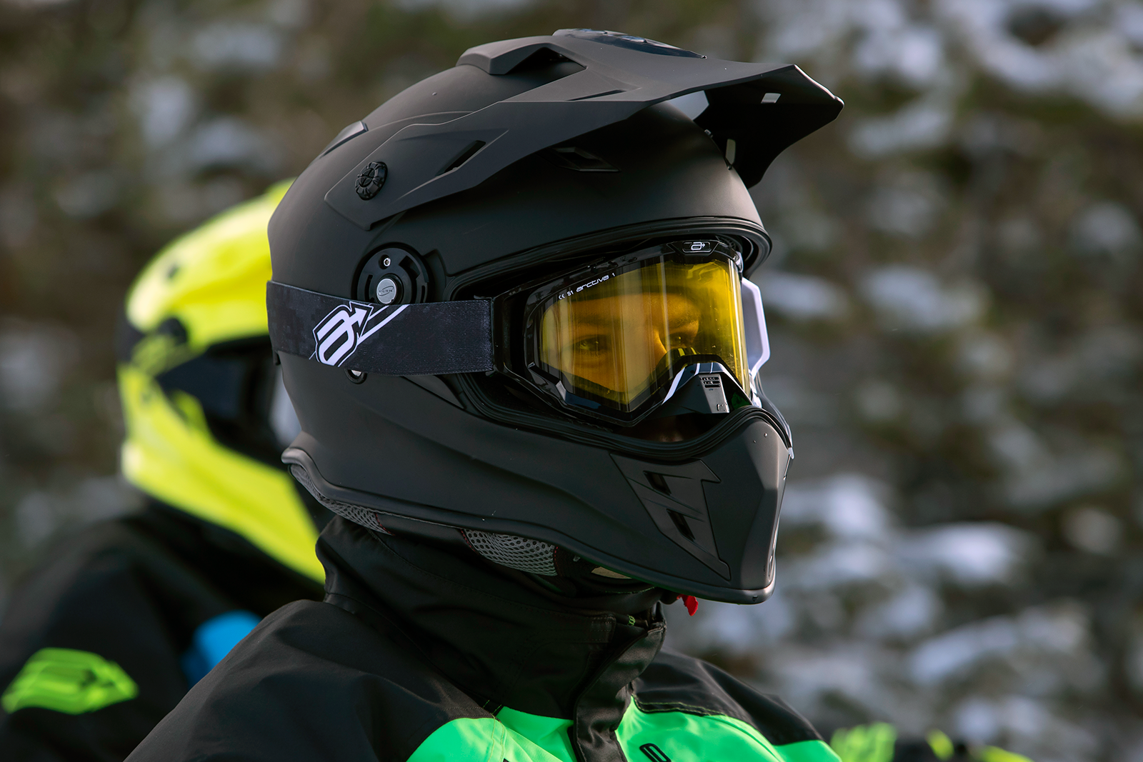 Bill's Exhausts ARCTIVA Vibe Snow Goggles in black and white with clear lenses, designed for winter sports and snowboarding.