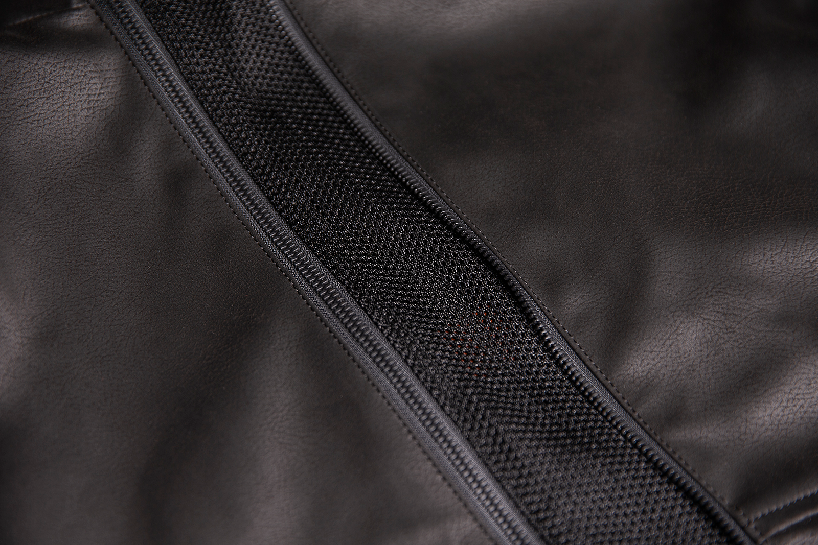 Black ICON Synthhawk jacket in 3XL size with detailed design and zipper front, made by Bill's Exhausts.