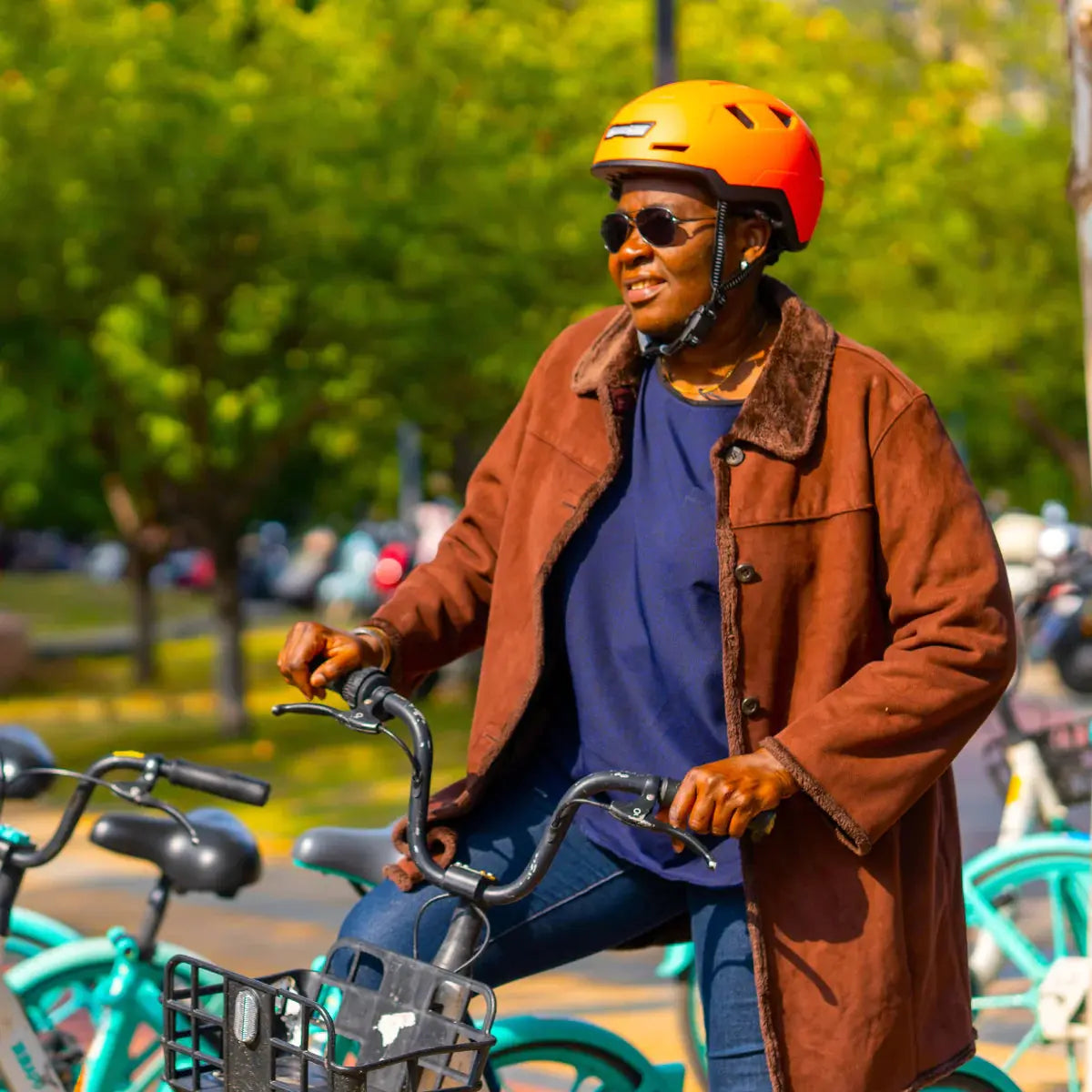 Dutch | XNITO Helmet | E-Bike Helmet - Howling Moto