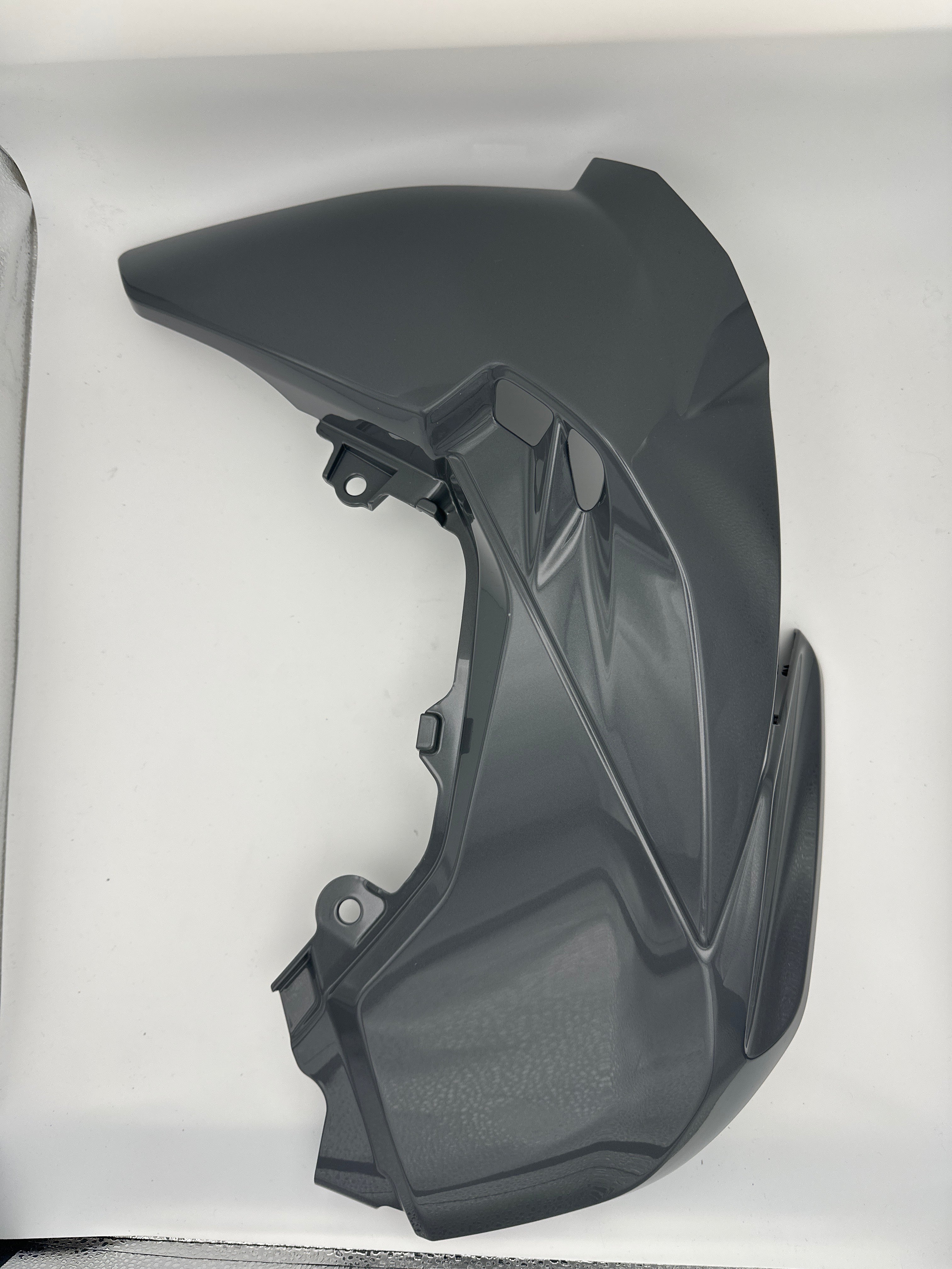 Kawasaki Z125 Tank Shrouds – Howling Moto