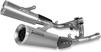 AKRAPOVIC titanium 4-into-2-into-2 collector for Yamaha Y17SO1T/1 motorcycle exhaust system, showcasing polished metal parts.