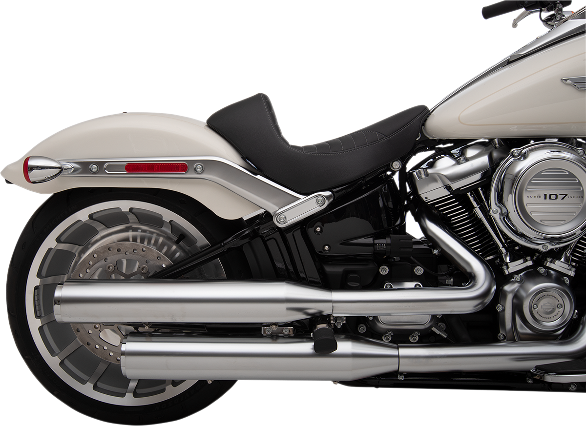 EZ-Solo seat by Drag Specialties with silver thread vinyl and Scorpion Stitch for FLFB/S 2018-2022 motorcycles.