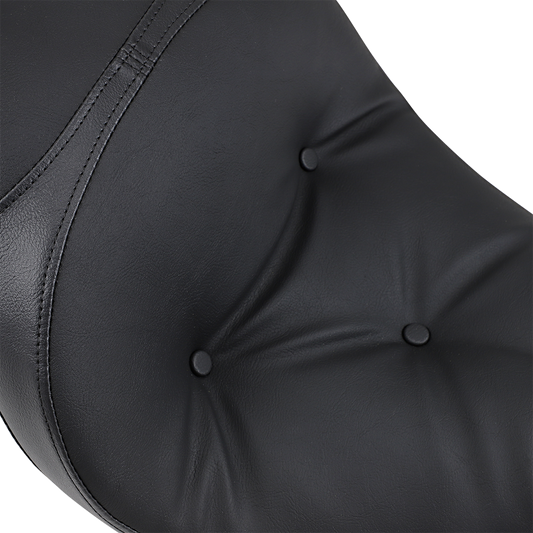 Drag Specialties low touring seat with pillow for FXD/FLD motorcycles, featuring a comfortable, streamlined design for 2006-2017.