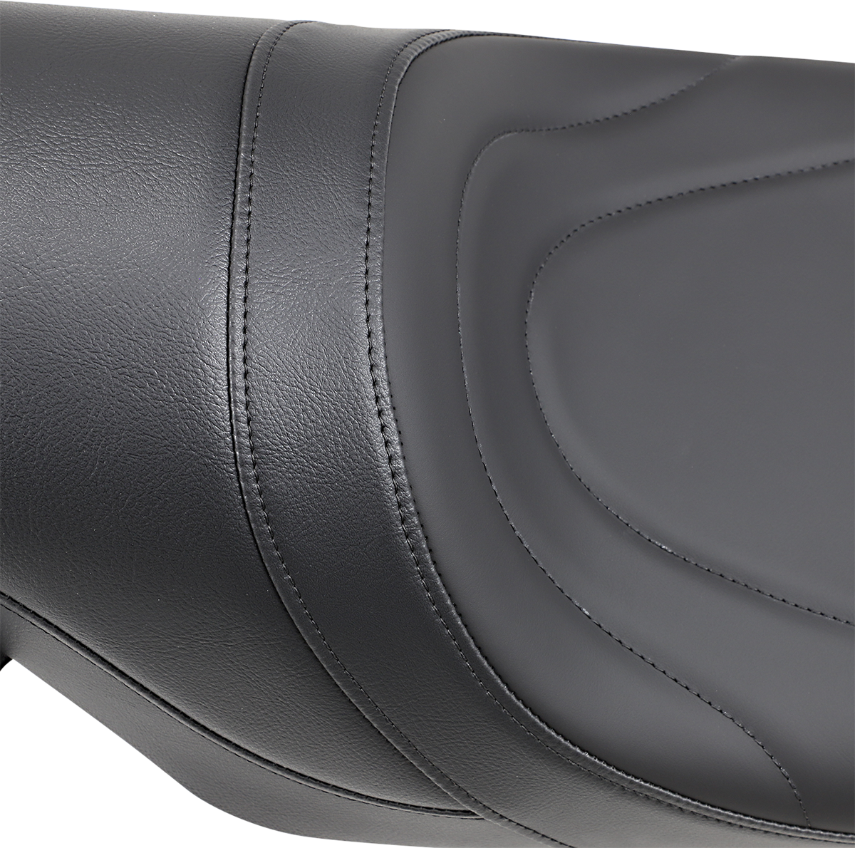 Drag Specialties Predator Seat with mild stitching for Harley FLHR/FLHX 1997-2007 motorcycle, featuring comfortable design and black upholstery.