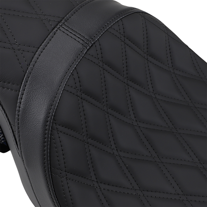 Drag Specialties Predator 2-up seat with double diamond pattern and black stitching for Harley FL 2008-2023.