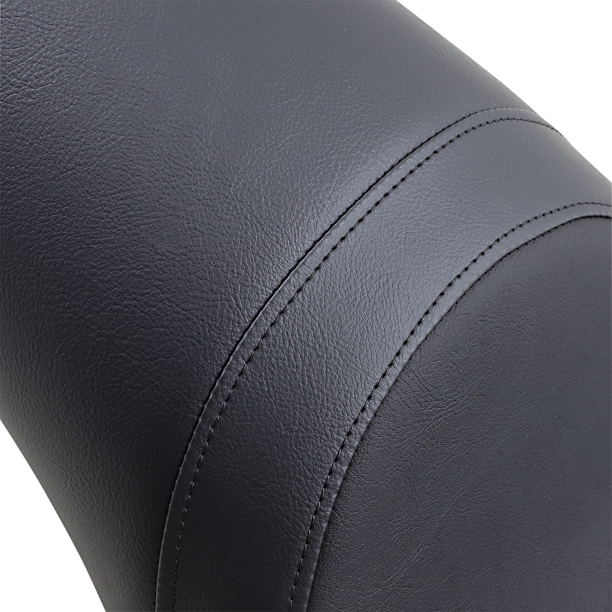 Black Drag Specialties Predator Seat for Harley FL/FX 2000-2017, smooth finish, motorcycle seat with ergonomic design.
