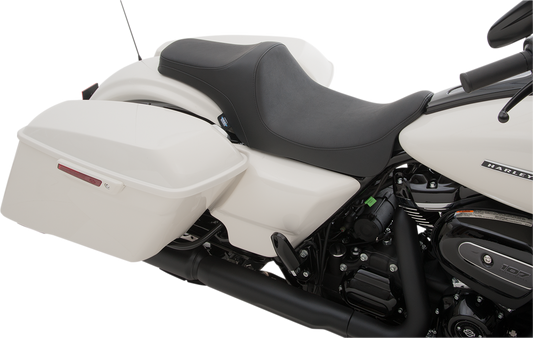 Drag Specialties Predator III seat for Harley-Davidson FL, smooth finish with narrow front design, motorcycle seat for 2008-2023 models.