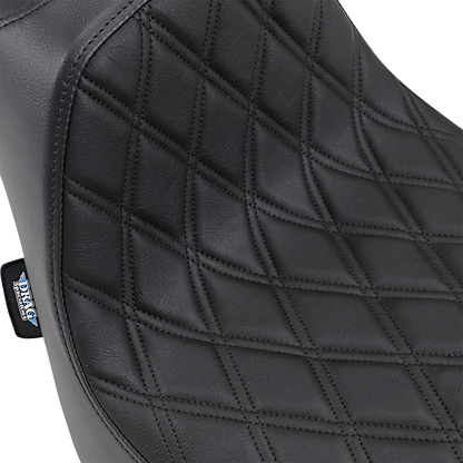 Drag Specialties Predator III double diamond motorcycle seat with black stitching for FXFB/S models, years 2018-2023.