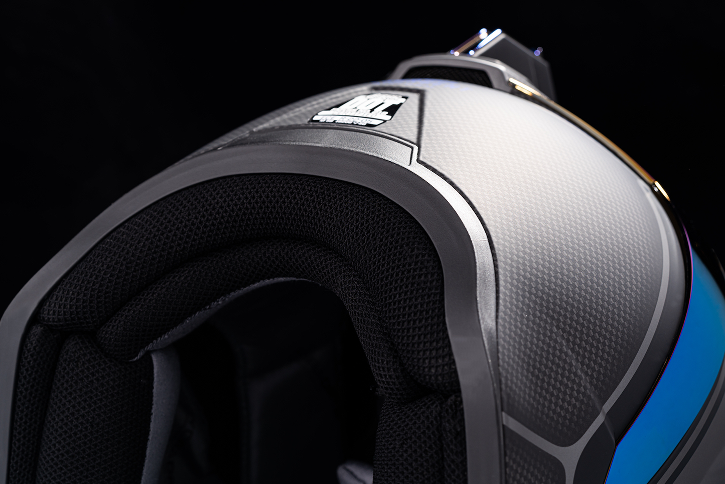 Blue ICON Airform™ Resurgent helmet in XS size, featuring aerodynamic design and matte finish, for motorcycle riding safety.