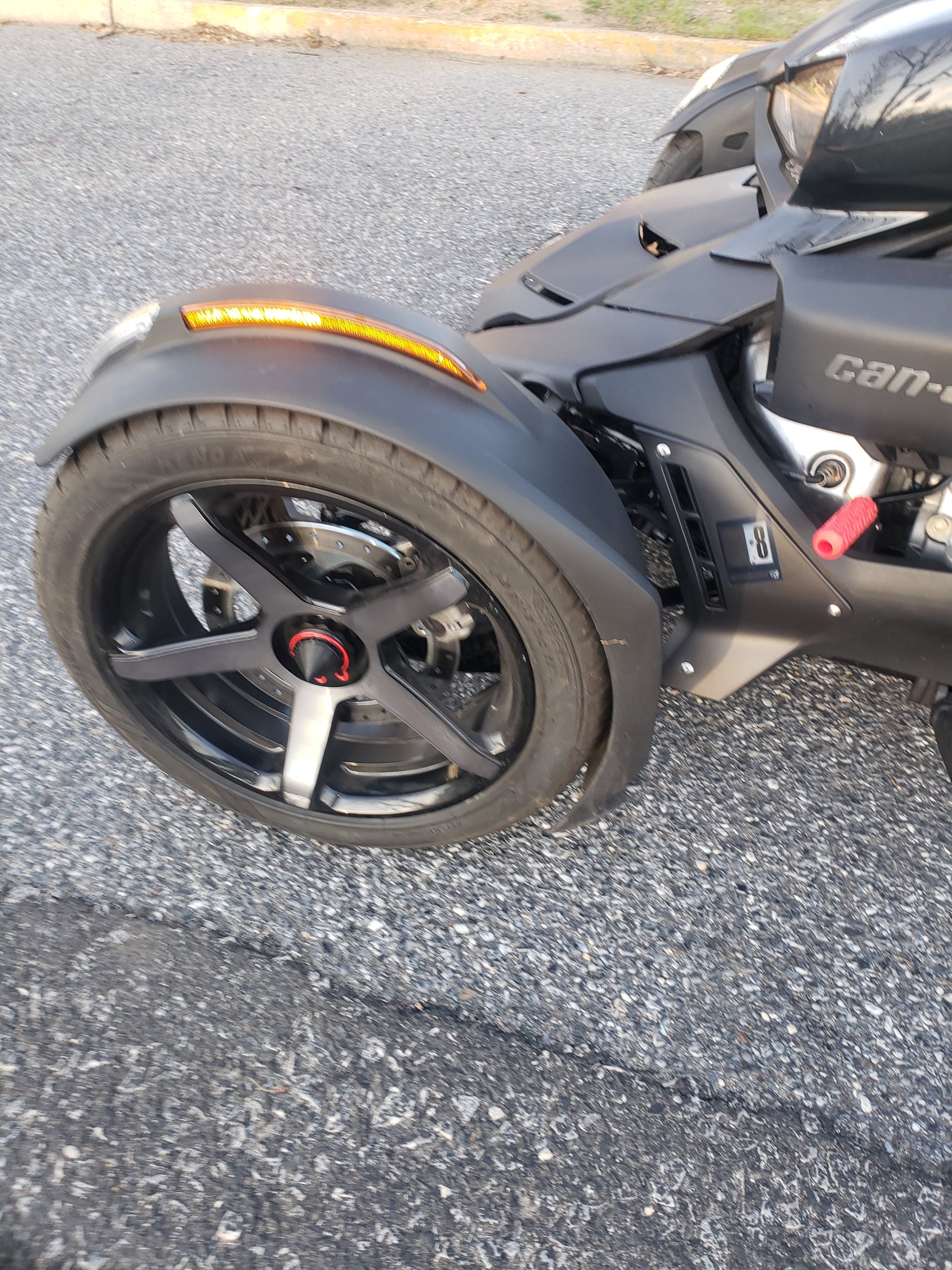 CAN-AM RYKER WHEEL CENTER CAPS - Howling Moto
