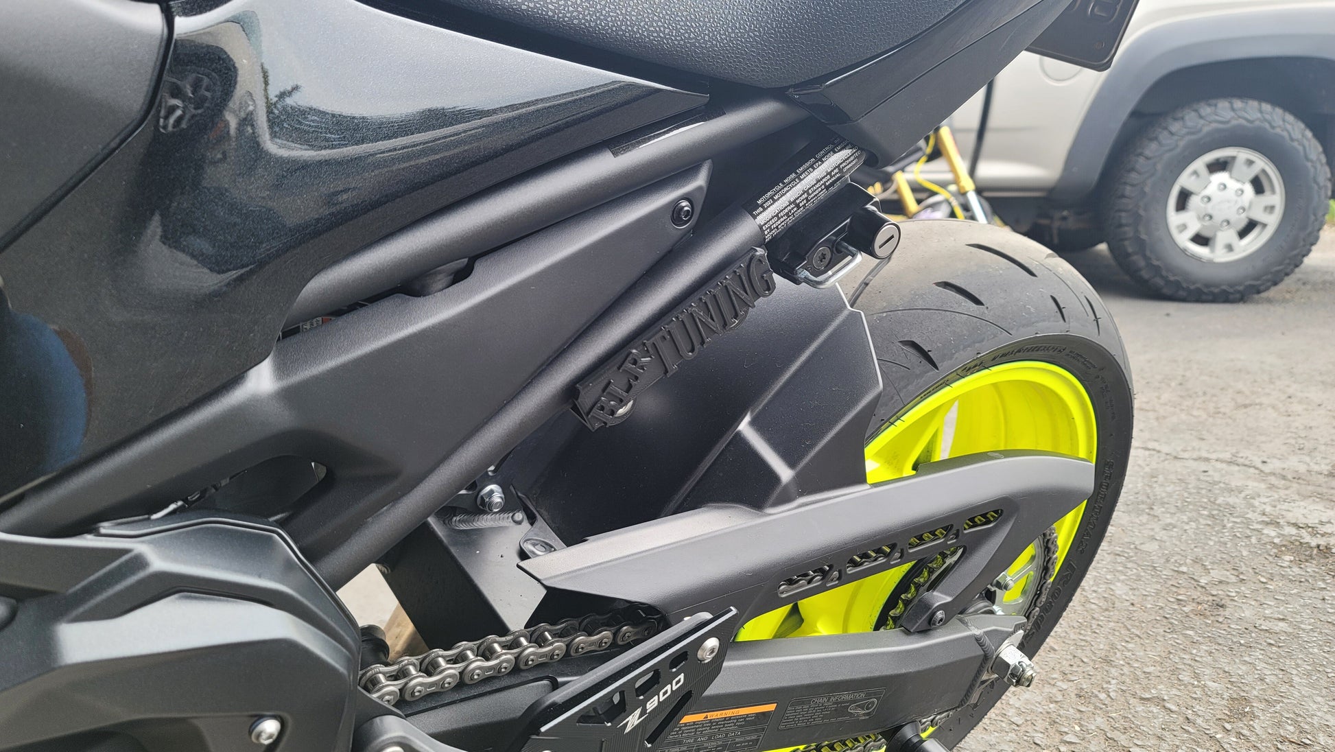 KAWASAKI Z900 REAR PEG BLOCK OFF - Howling Moto