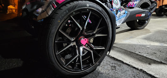 CAN-AM RYKER HEART CENTER CAPS - Howling Moto