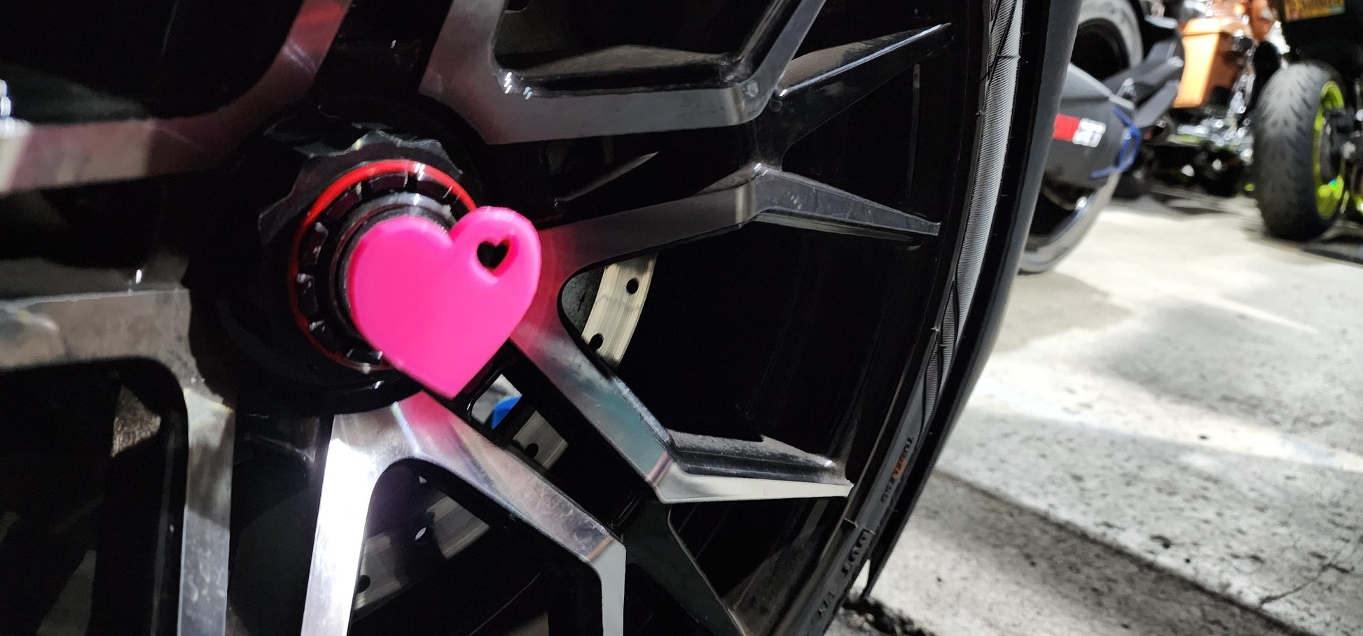 CAN-AM RYKER HEART CENTER CAPS - Howling Moto