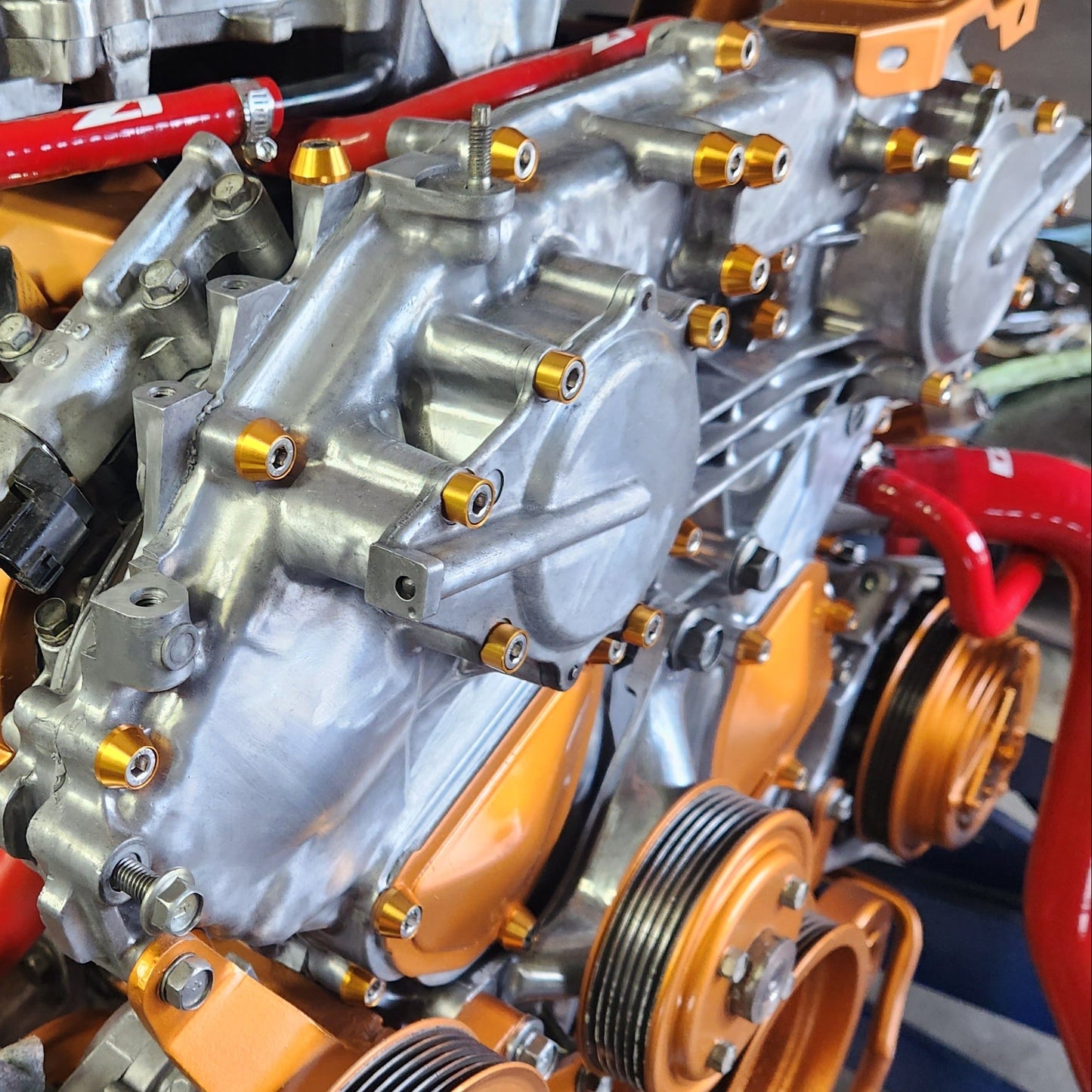 ZSPEC VQ35DE Front-Engine Covers Fastener Kit, CAM/Water Pump/Tensioner, Stainless & Billet - Howling Moto