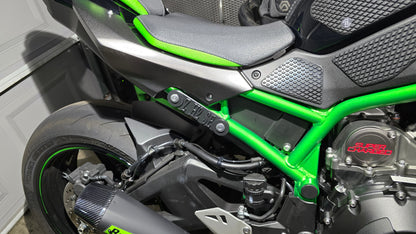 KAWASAKI Z H2 REAR PASSENGER PEG DELETE BLOCK OFF PLATES
