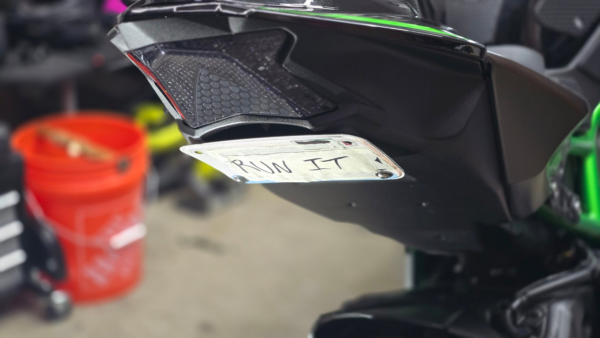 KAWASAKI ZH2 Z H2 SE TAIL Tidy LICENSE PLATE MOUNT OR PLATE DELETE FITS 2019 - 2024 - Howling Moto