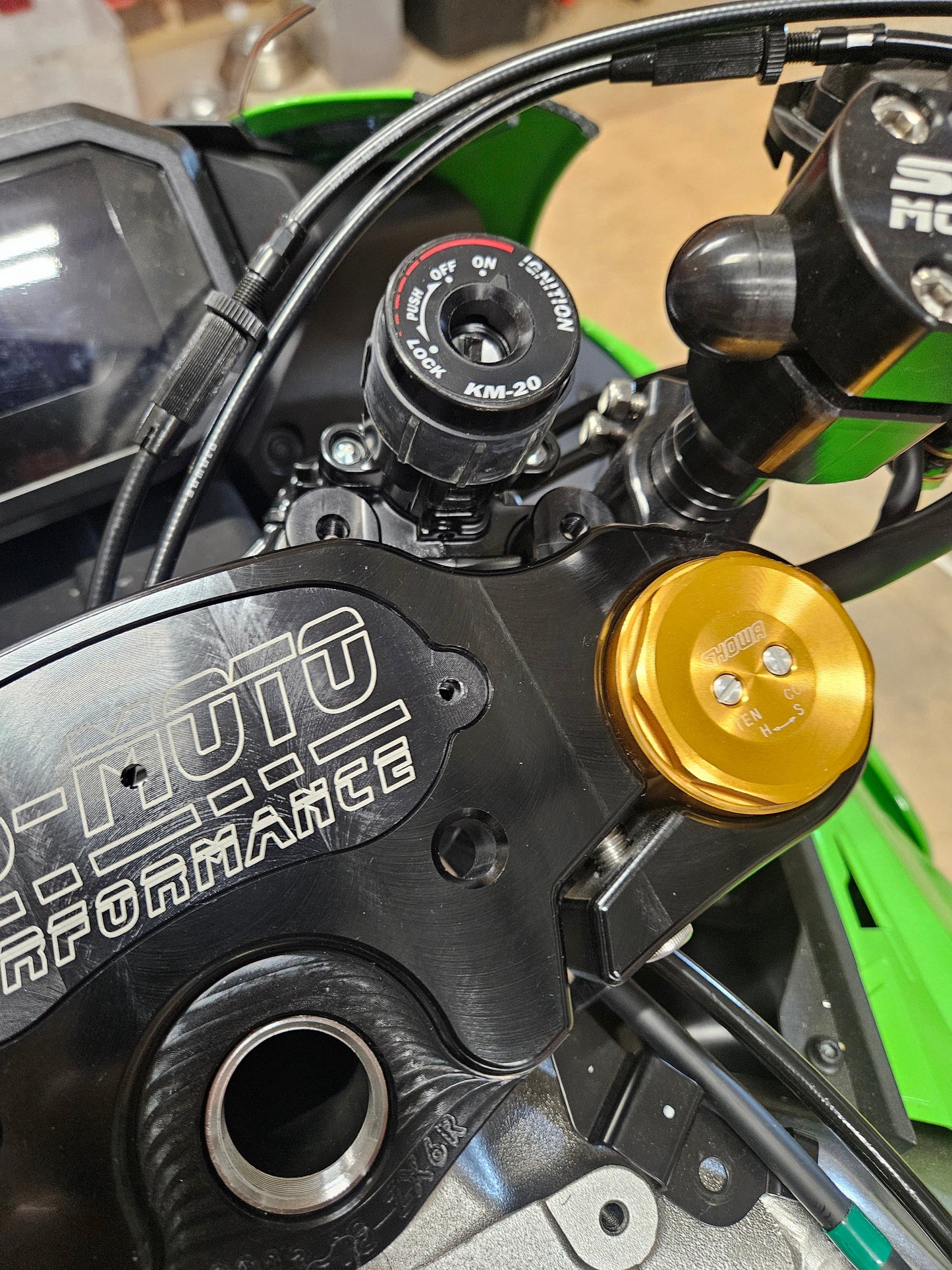 IGNITION MOUNT - Howling Moto