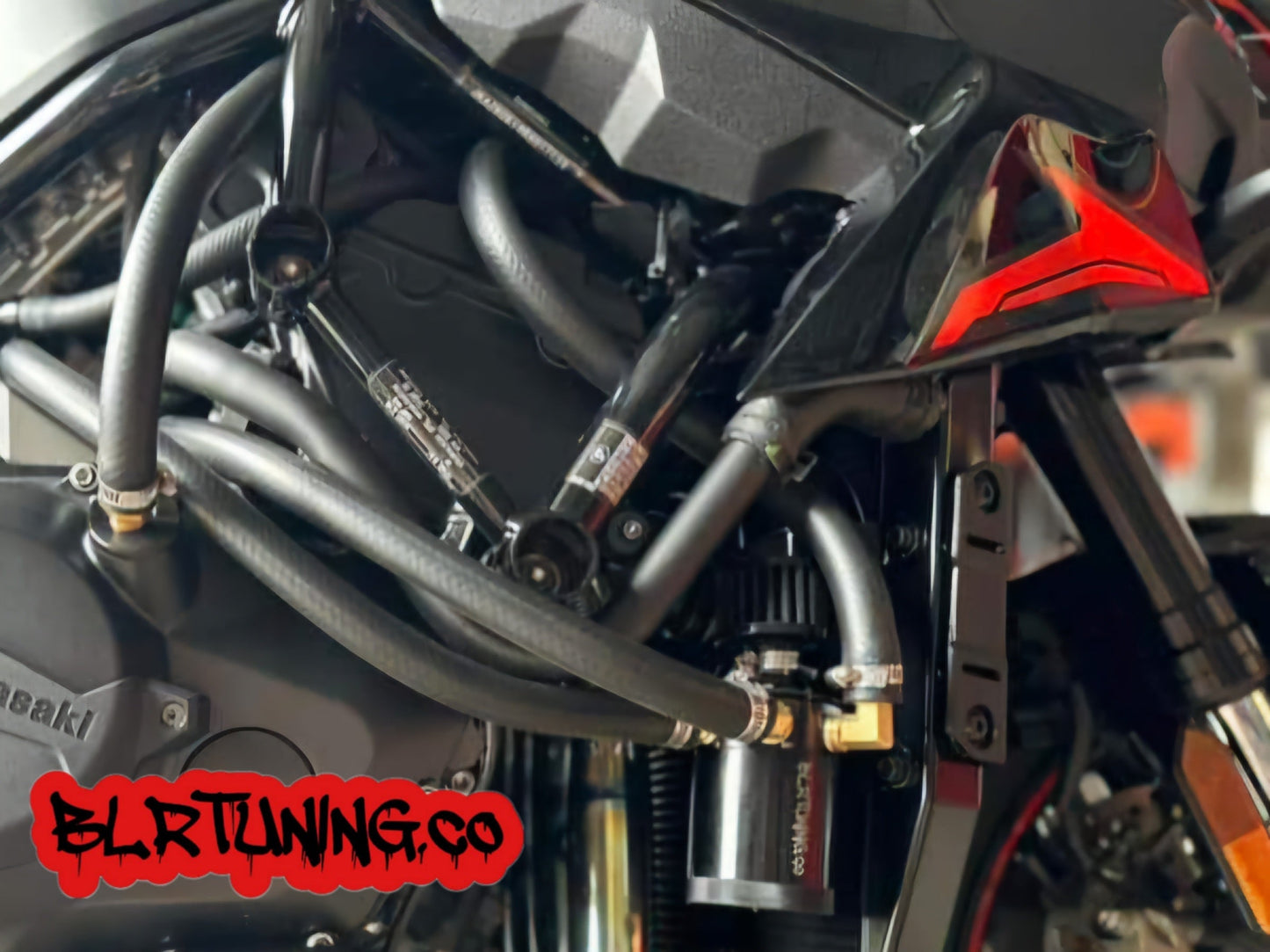 KAWASAKI ZH2 AIR OIL SEPARATOR 3 PORT CATCH CAN - Howling Moto