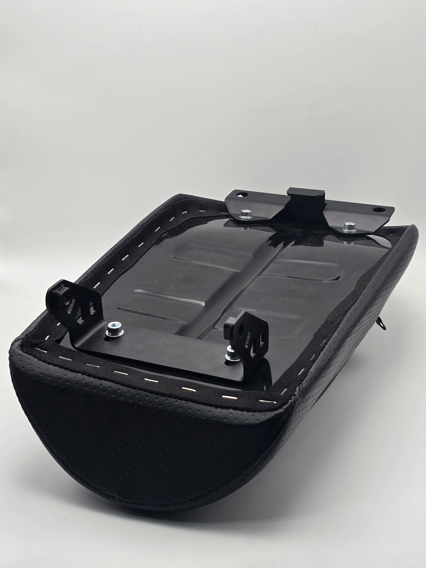 Kitaco Lowered Shorty Tuckroll Seat for Honda Monkey 125 (Used)