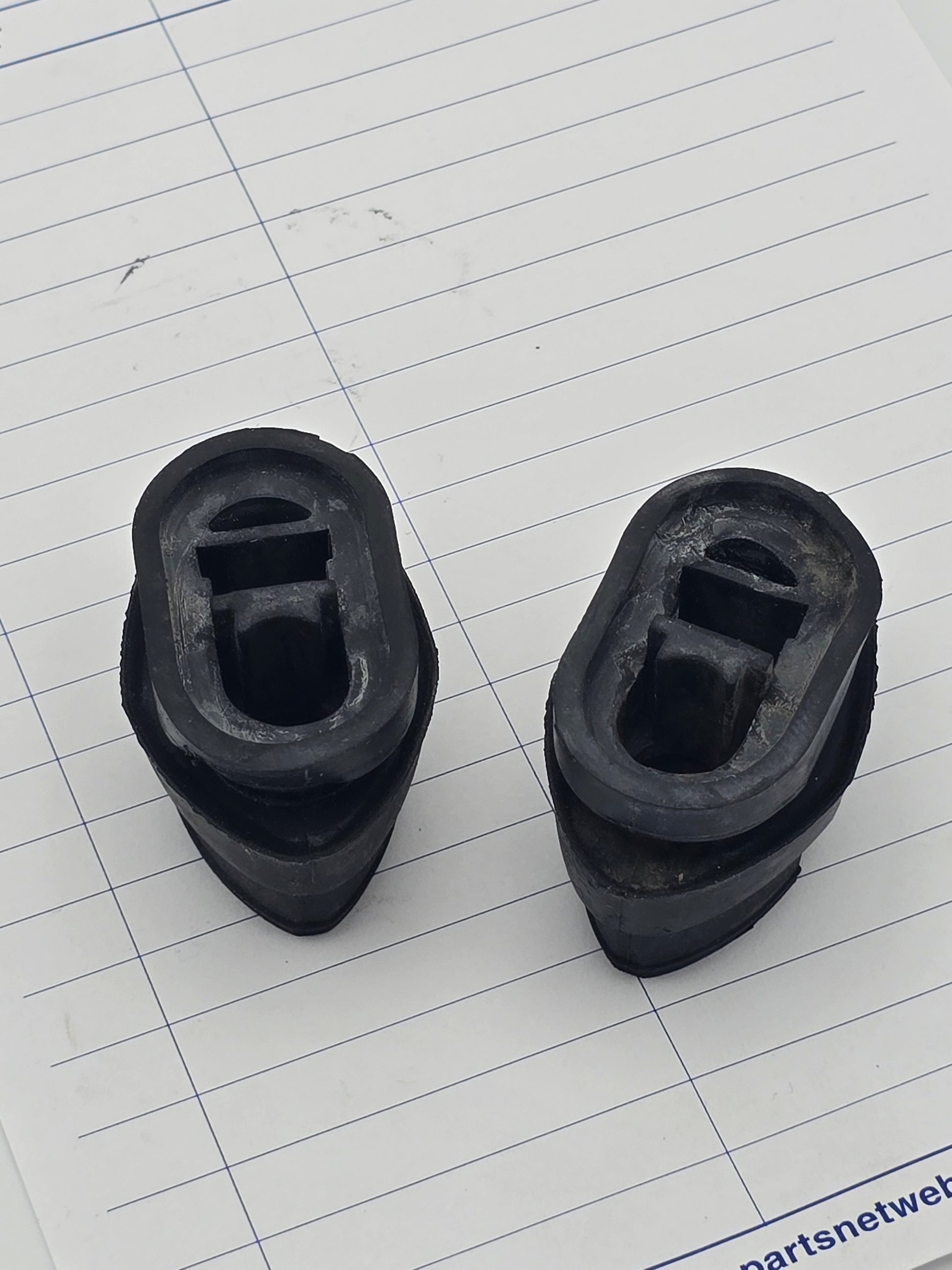 Honda Grom Turn Signal Rubber Mount Pair OG 14-15 (Used) - Howling Moto