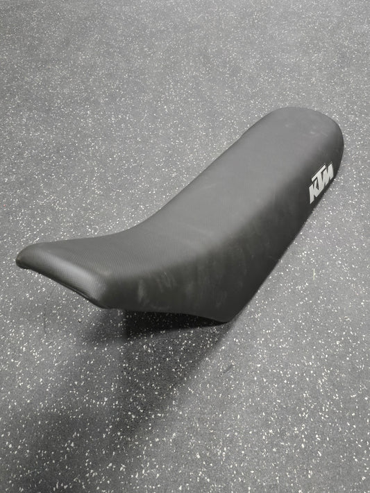 KTM 525 EXC Seat OEM (Used)