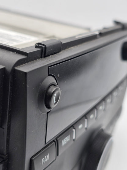 2015-21 Chevrolet Express GMC Savana Radio AM FM w Bluetooth 23475277 (Used)