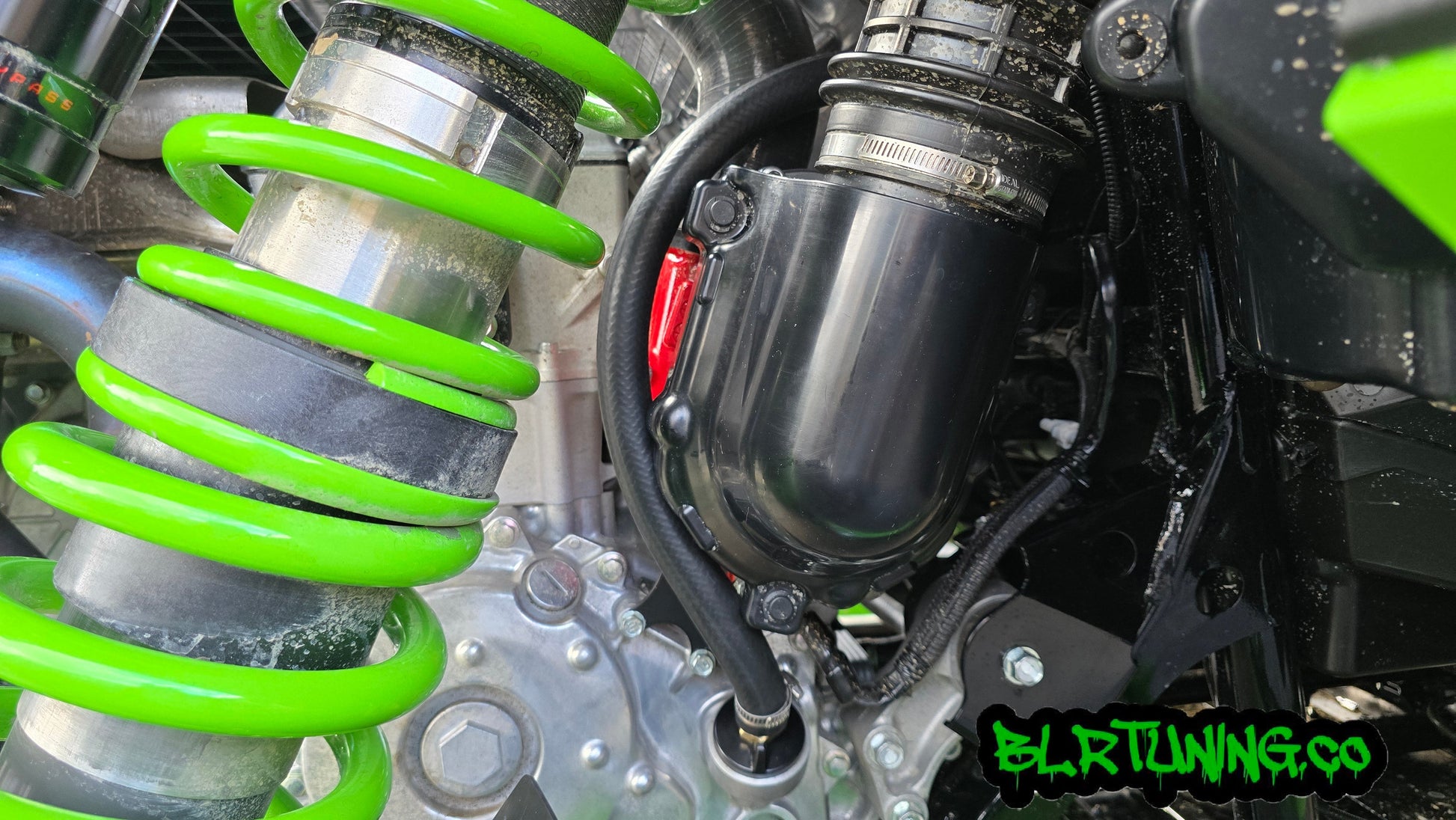 KAWASAKI TERYX H2 AIR OIL SEPARATOR 3 PORT CATCH CAN - Howling Moto